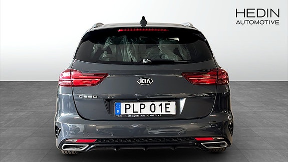 Kia Ceed 7 of 15