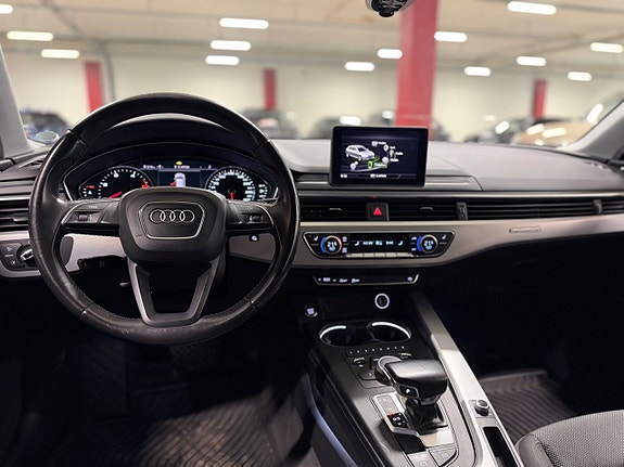 Audi A4 10 of 15