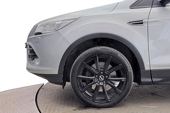 Ford Kuga 11 of 28