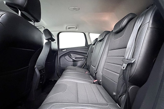 Ford Kuga 14 of 28