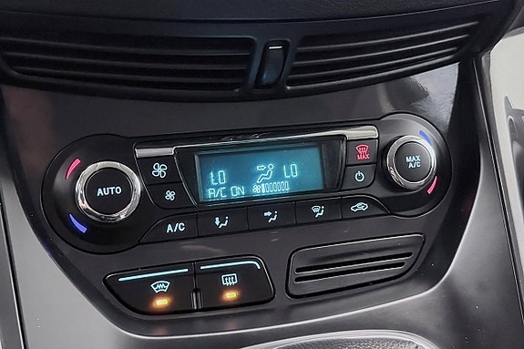 Ford Kuga 23 of 28