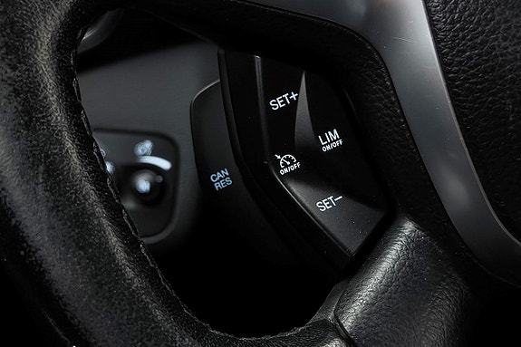 Ford Kuga 20 of 28