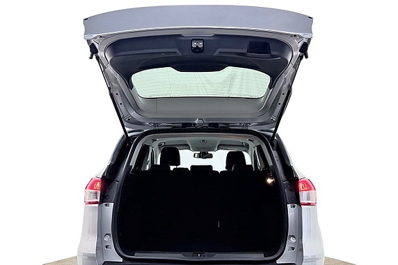 Ford Kuga 28 of 28