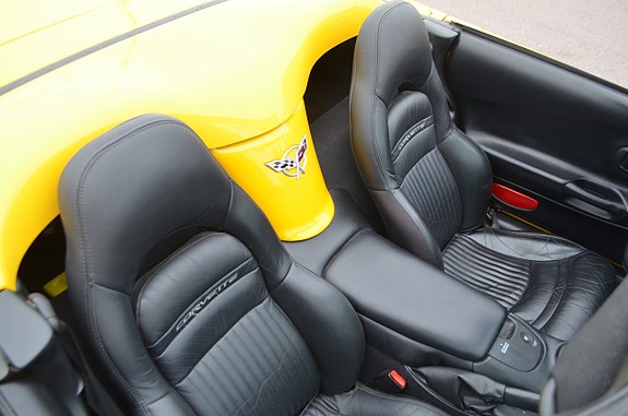 Chevrolet Corvette 19 of 20