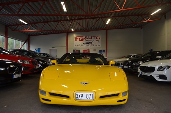 Chevrolet Corvette 3 of 20