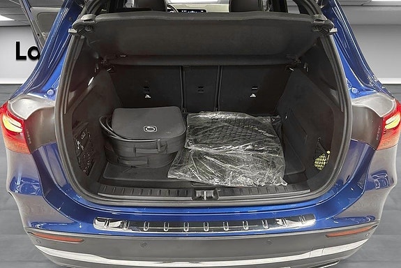 Mercedes-Benz GLA250 e 14 of 15