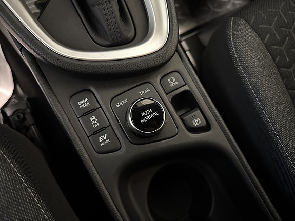 Toyota Yaris Cross 15 of 18