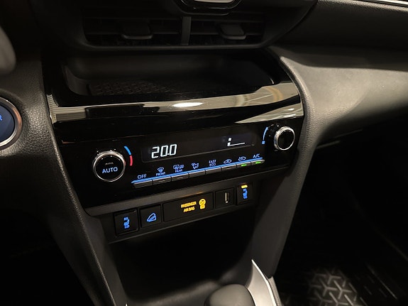 Toyota Yaris Cross 13 of 18