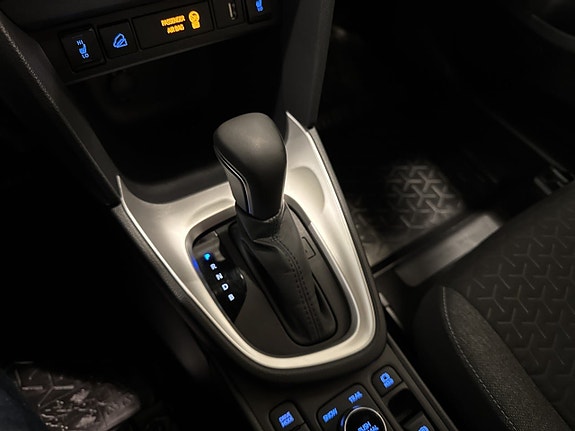 Toyota Yaris Cross 12 of 18