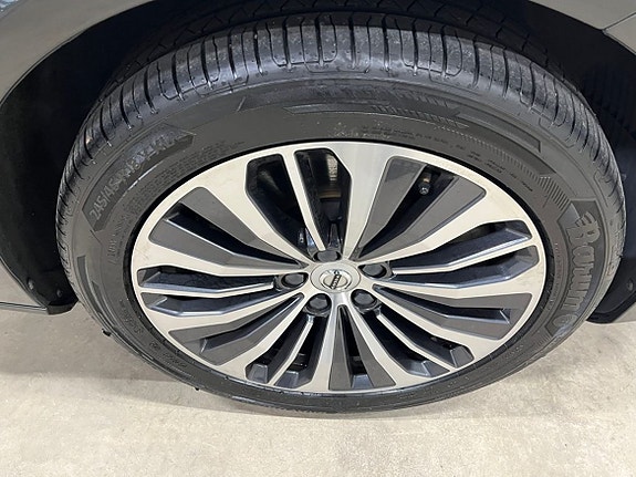 Volvo V90 21 of 24