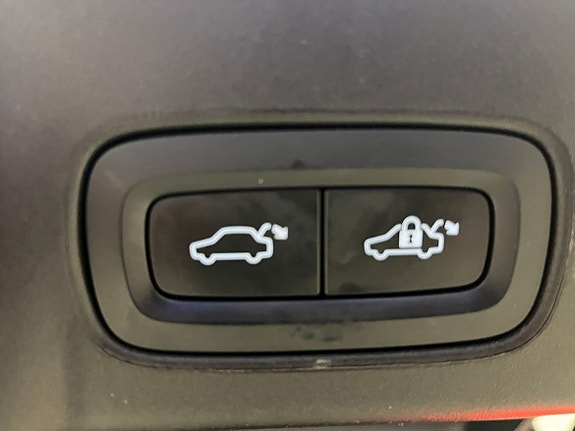 Volvo V90 11 of 24