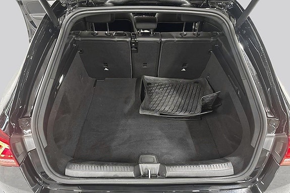 Mercedes-Benz CLA200 14 of 14