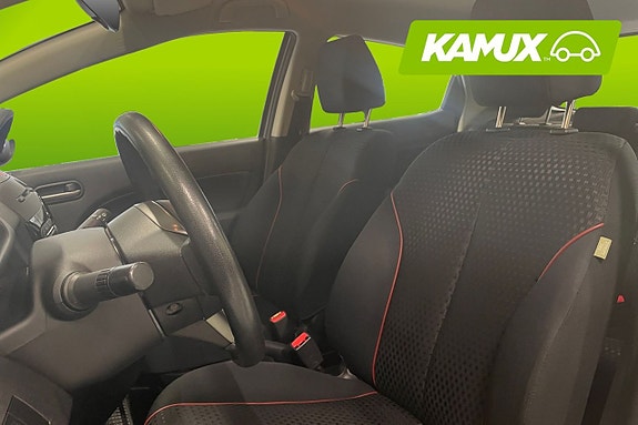 Mazda 2 9 of 16