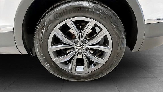 Volkswagen Tiguan Allspace 6 of 14