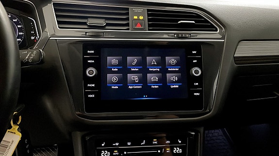 Volkswagen Tiguan Allspace 9 of 14
