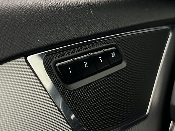 Volvo XC90 24 of 30