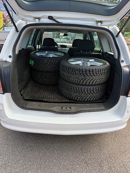 Opel Astra 11 of 11