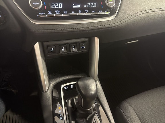 Toyota Corolla Cross 14 of 15