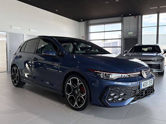 Volkswagen Golf I 9 of 17