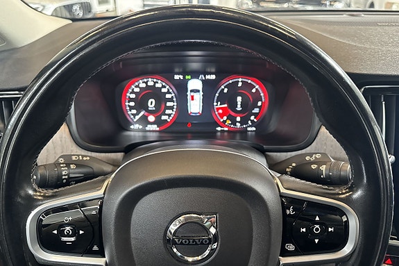 Volvo V90 Cross Country 15 of 27