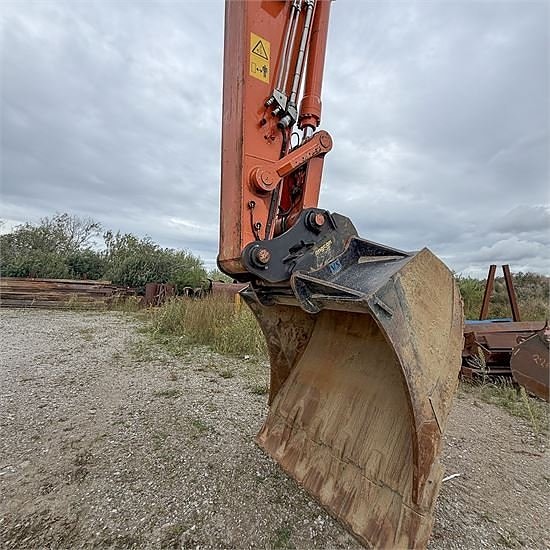 Hitachi ZX350 LC-7 - 37,5 ton -  Video!!! 22 of 30
