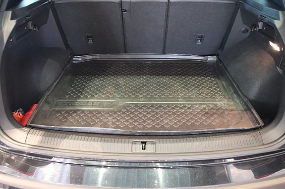 Volkswagen Tiguan 7 of 22
