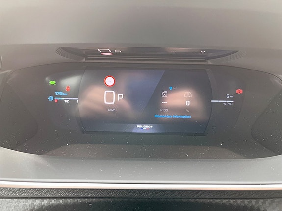 Peugeot 2008 9 of 14
