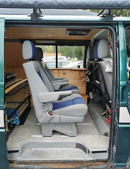 Volkswagen Transporter 8 of 13