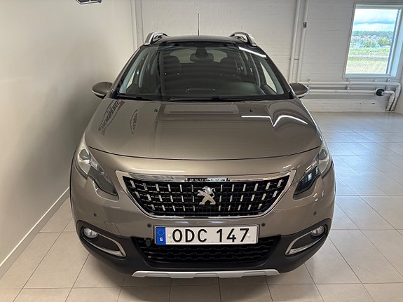 Peugeot 2008 2 of 16