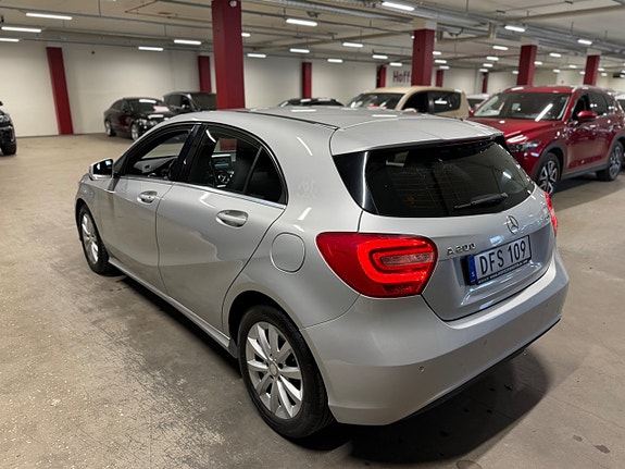 Mercedes-Benz A200 5 of 17