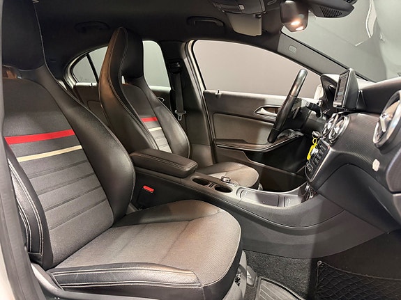 Mercedes-Benz A200 9 of 17