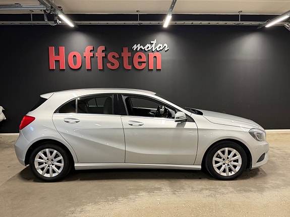 Mercedes-Benz A200 2 of 17