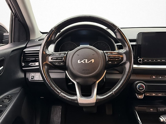 Kia Stonic 18 of 28
