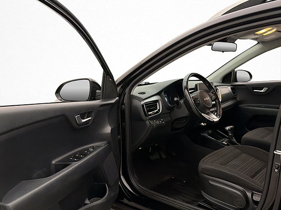 Kia Stonic 12 of 28