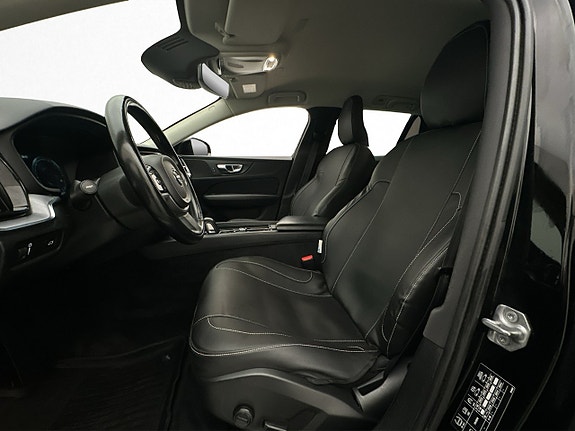 Volvo V60 Cross Country 12 of 30