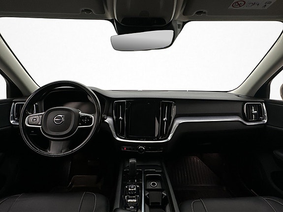 Volvo V60 Cross Country 18 of 30