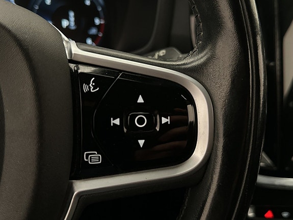 Volvo V60 Cross Country 17 of 30