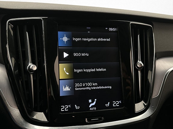 Volvo V60 Cross Country 24 of 30