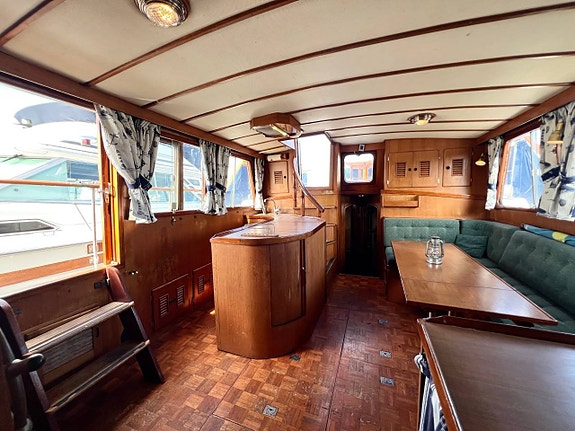 Sea Ranger 36 Trawler | 2 x Sole SM105L 6cyl Diesel -2019 6 of 12