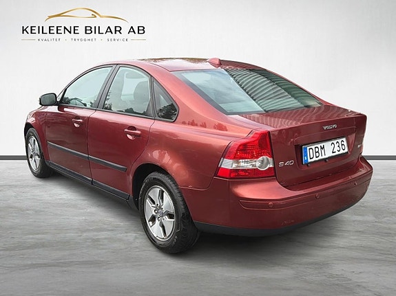 Volvo S40 9 of 22