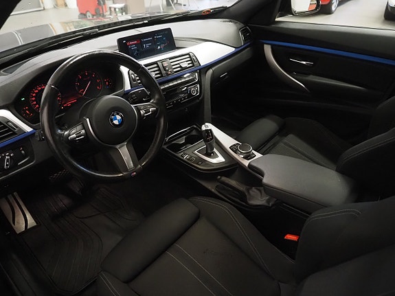 BMW 320d 17 of 25