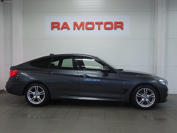 BMW 320d 4 of 25