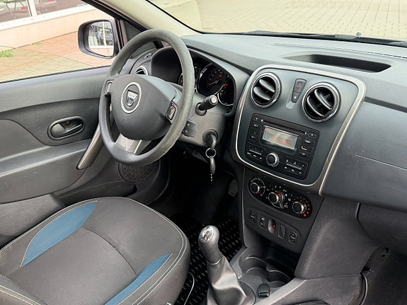 Dacia Logan 13 of 24
