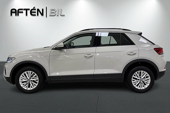 Volkswagen T-Roc 10 of 20