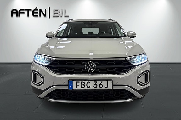 Volkswagen T-Roc 3 of 20