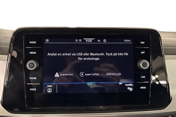 Volkswagen T-Roc 18 of 20