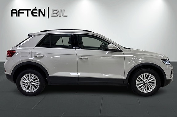 Volkswagen T-Roc 6 of 20