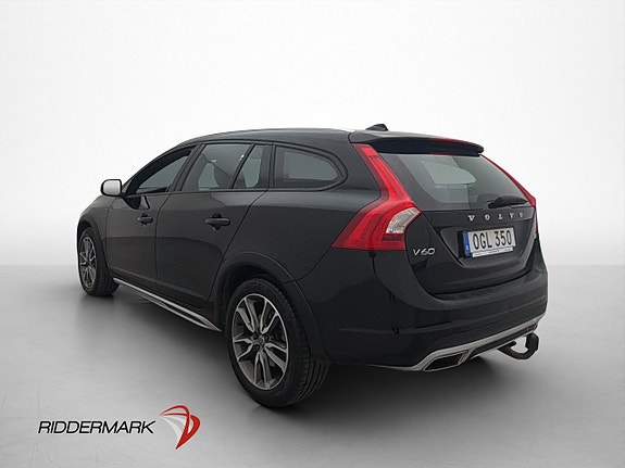Volvo V60 Cross Country 5 of 30