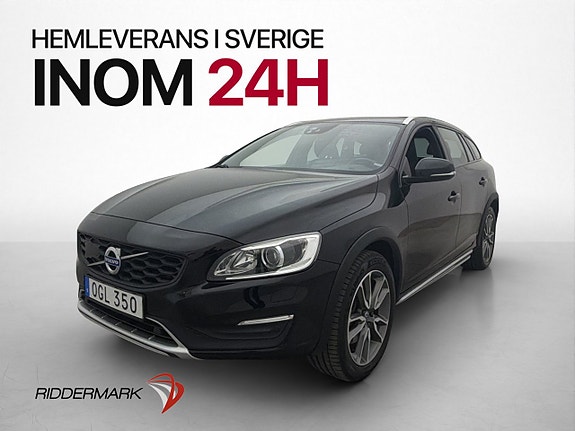 Volvo V60 Cross Country 3 of 30