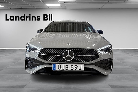 Mercedes-Benz CLA250 e 2 of 17